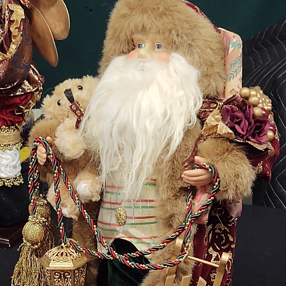 16" Santa